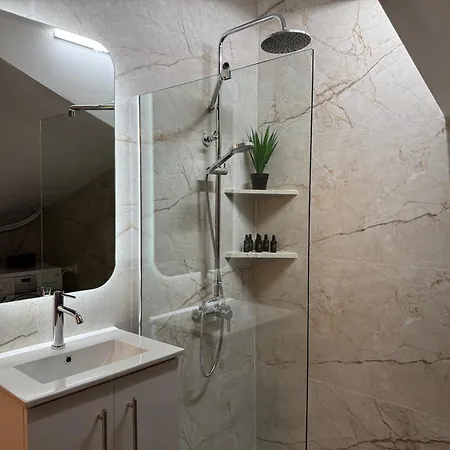 Petra View By Heaven's Hall *