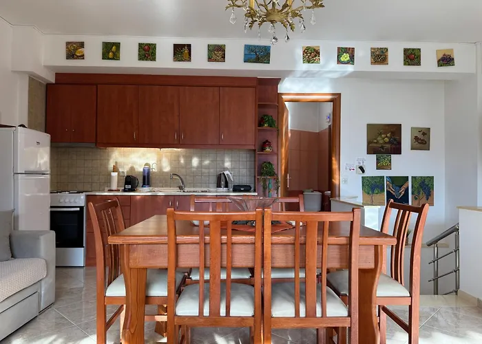 Petra View By Heaven's Hall